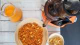 Zumo de espino amarillo sin azúcar con jengibre y limón - Preparación paso 5
