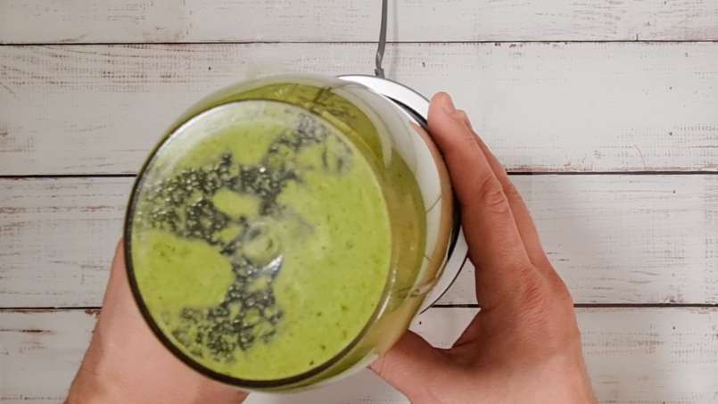 Batido revitalizante de ortiga, espinacas, jengibre y limón, foto 5
