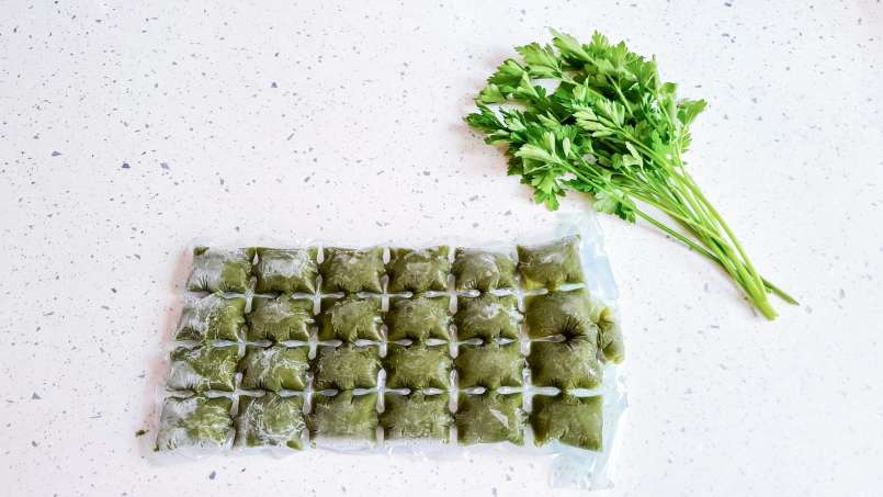 Zumo de perejil con lima en bolsas de hielo, foto 8