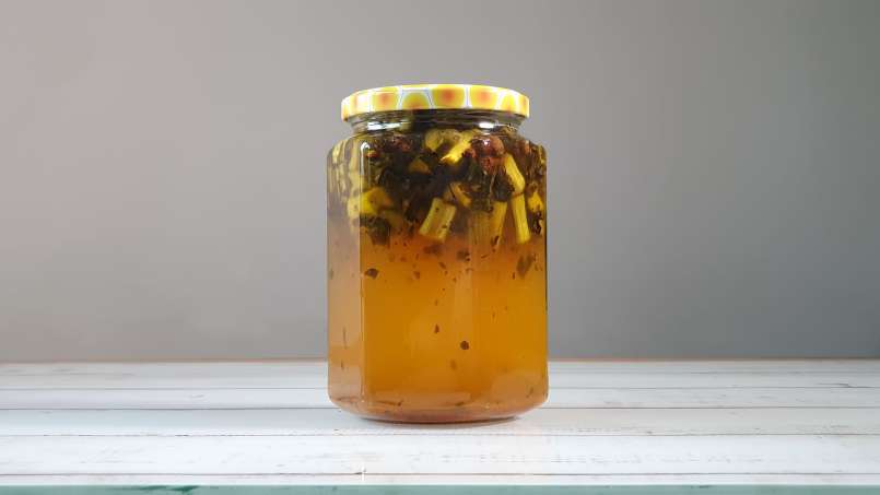 Macerado de ruibarbo con miel, té verde, menta y diversas especias, foto 7