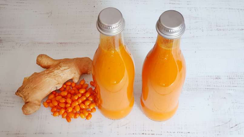 Zumo de espino amarillo con jengibre, limón y miel, foto 5