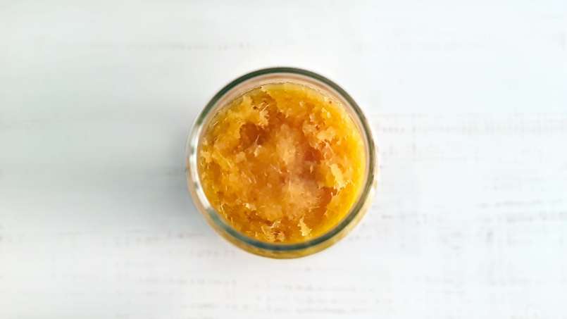 Zumo de jengibre con miel, limón, té verde, cúrcuma, canela y menta, foto 9