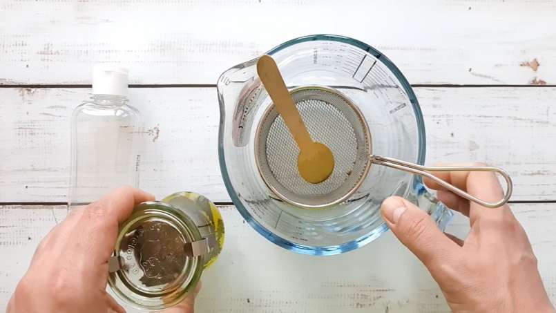Aceite de ortiga obtenido por transferencia, foto 10